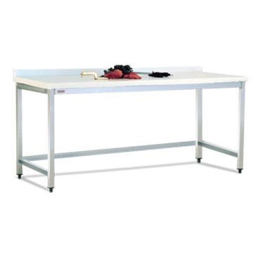 BENCH WITH POLYETHYLENE TABLE